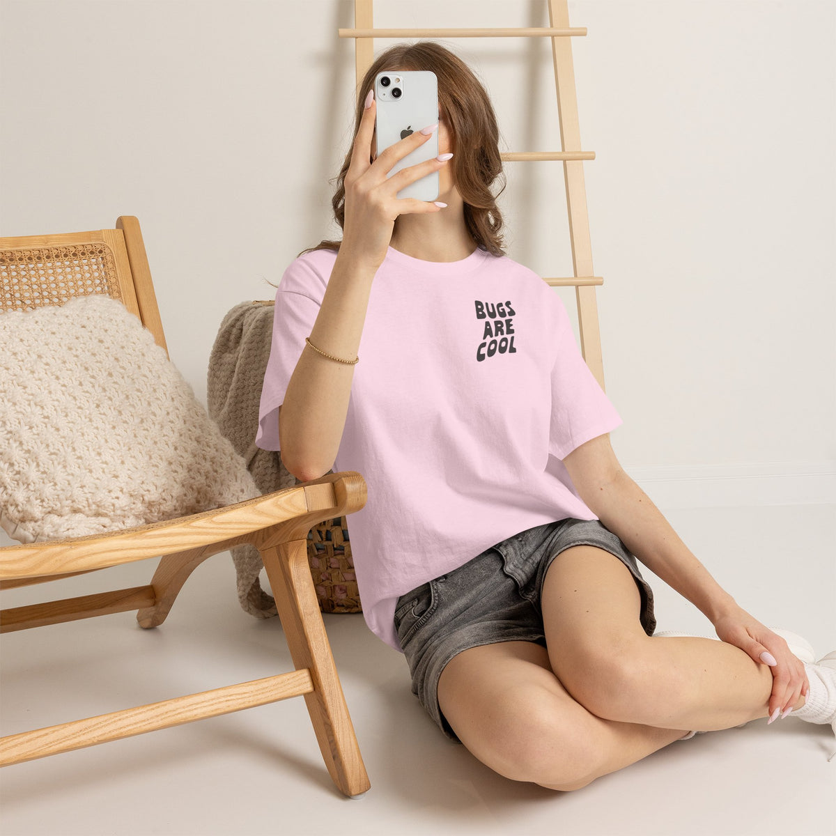 Bugs Fear Me But I Love Them Graphic T-Shirt